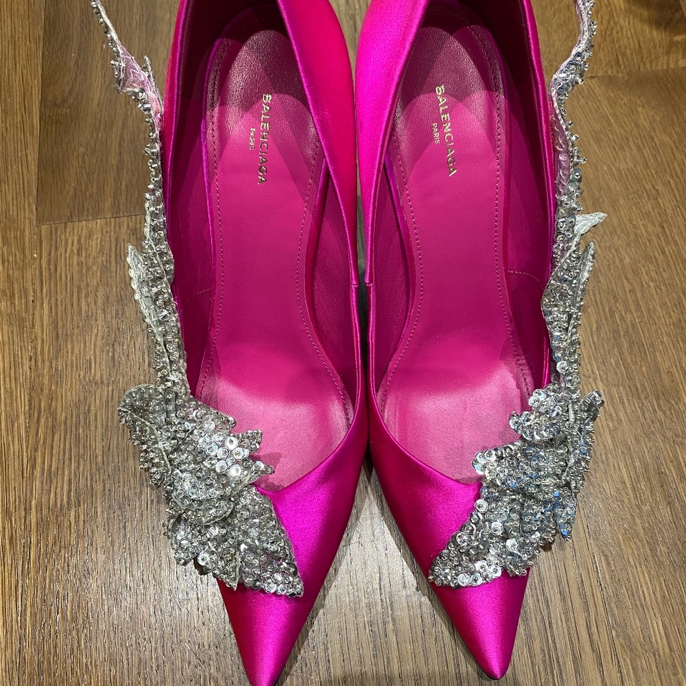 Belenciaga Heels